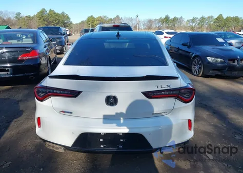 2022 Acura Tlx A-Spec Package z USA, uszkodzony, nr VIN 19UUB6F56NA000394